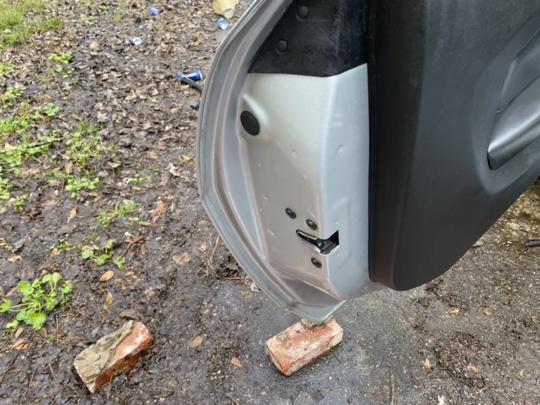 F6288D47-71DC-407C-B61C-9F9DF76AC4A2